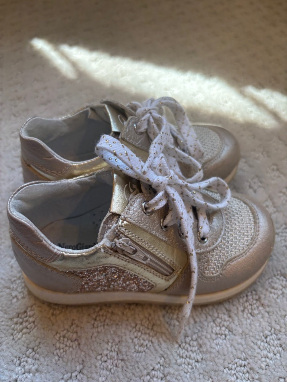 Nero Giardini Kids Gold Glitter Lace-Up Sneakers
